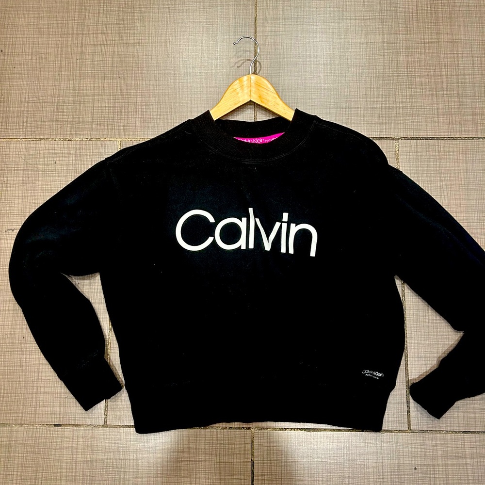 Woman’s Calvin Klein performance